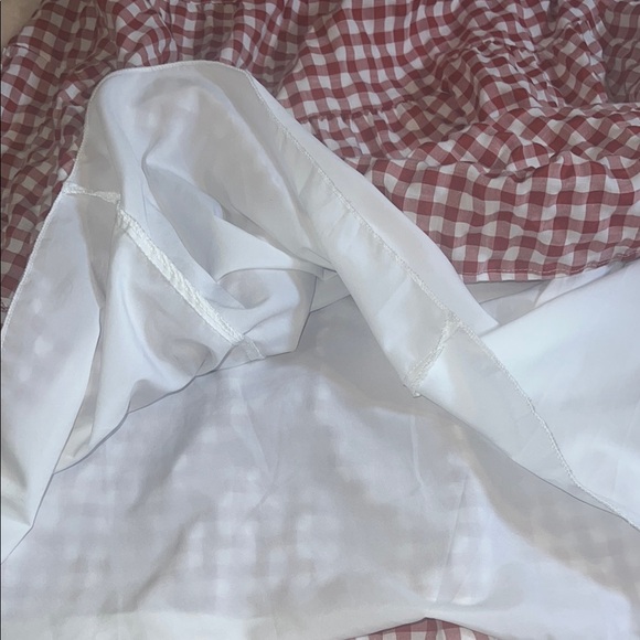 Red and White Tiered Flutter Sleeve Sundress - Picture 13 of 16